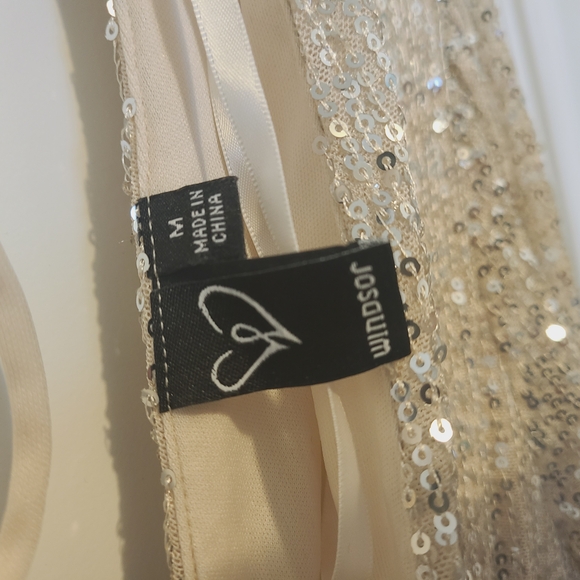 Windsor Gold Sequin Long Sleeve Mini Dress - Picture 3 of 5